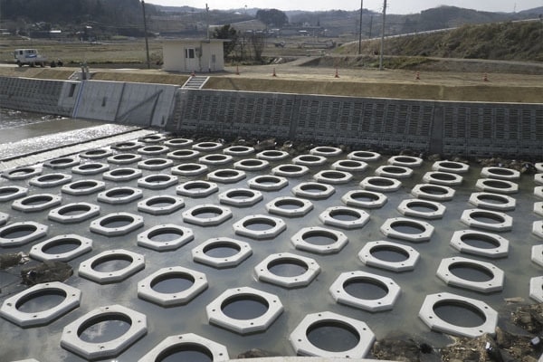 オーネスト(魚巣根固ブロック)